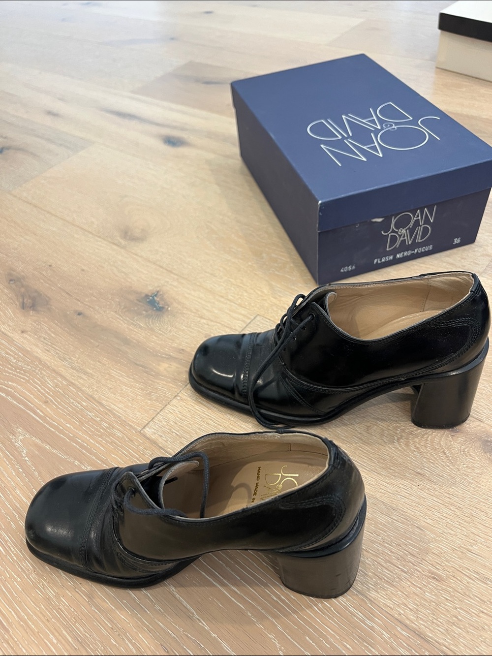 Black Lace-Up Women’s Dress Shoes - Picture 7 of 10